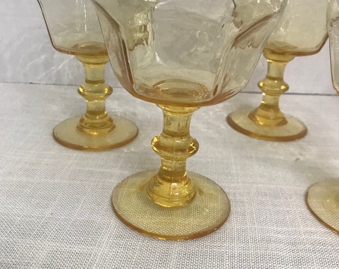 Set of 4 Retro Yellow Tall Champagne Glasses by Libbey, Vintage Glassware Collection