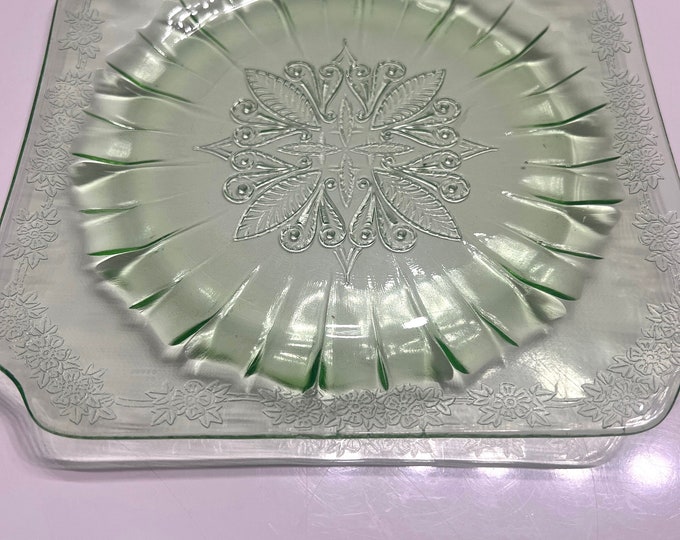 Jeannette Glass Adam Green Salad, Dessert Plates. Holiday Dessert Plates