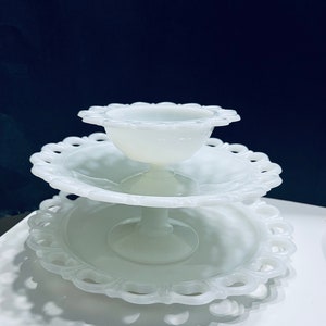 Anchor Hocking Lace Edge Milk Glass Torte Plate: Wedding Serving Platter