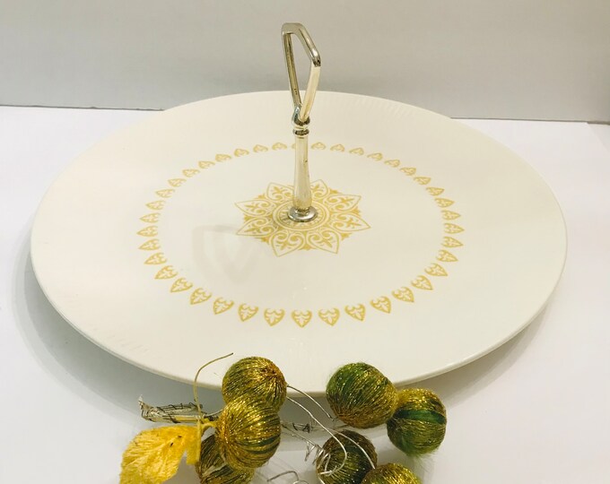 Vintage Sheffiel Serenade Round Serving Tray with Handle/Serving Platter