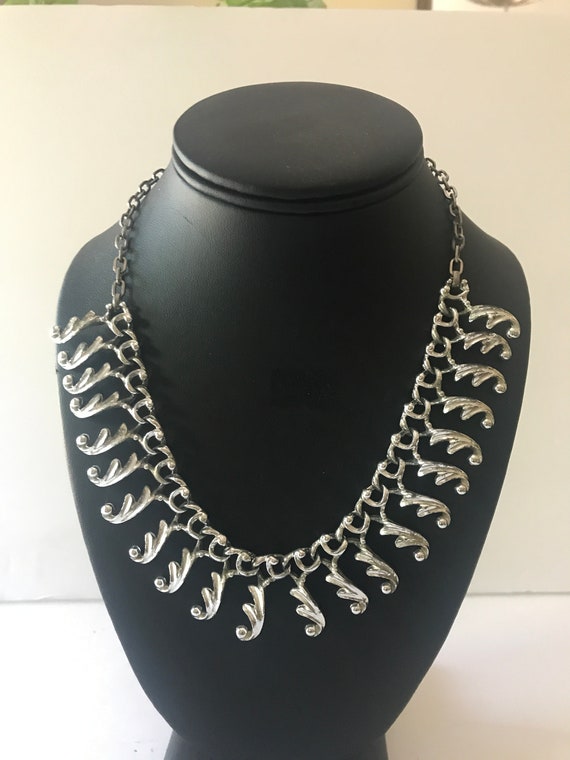 Vintage Sarah Coventry Silver Tone Necklace - image 2