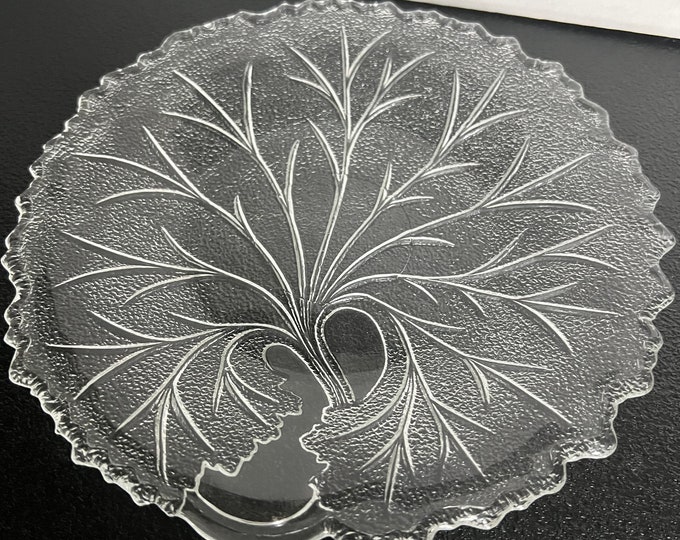 Vintage Pebble Clear Luncheon Plate, Leaf Design, Indiana Glass Salad Plate,  Dessert Plate