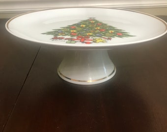 Action Industries Cake Stand, The Magic of Christmas  Holiday Cake Stand