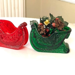 Vintage Holiday Sleigh Centerpiece, Red,  Green,  Sleigh Holiday Candy Dish, Plastic sleigh Table Decoration