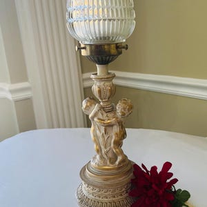 Vintage Cherub Angel Table Lamp Gold Hollywood Regency Victorian Parlor