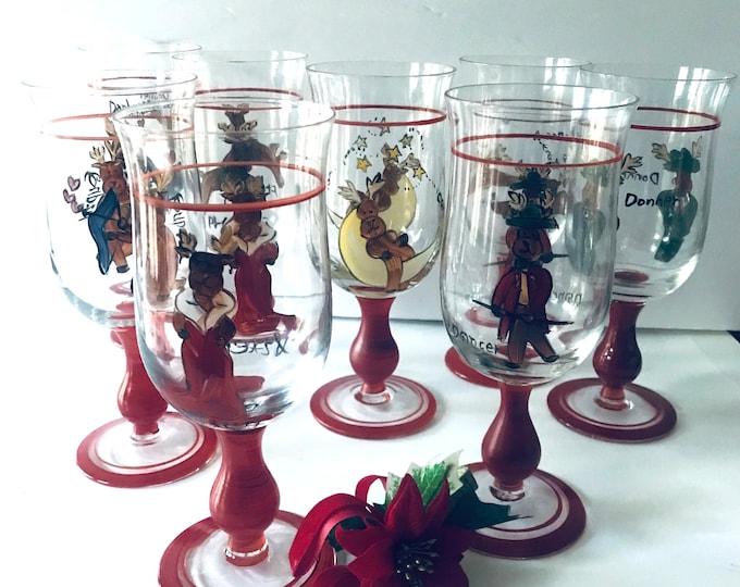 RAX1 Rainbow Mountain Vintage Handpainted Santa’s Reindeer Wine Glasses/Goblets/ Holiday Drinkware