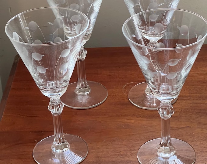 Libbey’s 3010-1 Rock Sharpe Wine Goblets, Chalice, Vintage Wine Goblets, Set of Four Wine Glasses