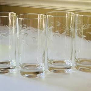 Vintage Etched Highball Glasses: Leaf Motif Barware, Set of 4
