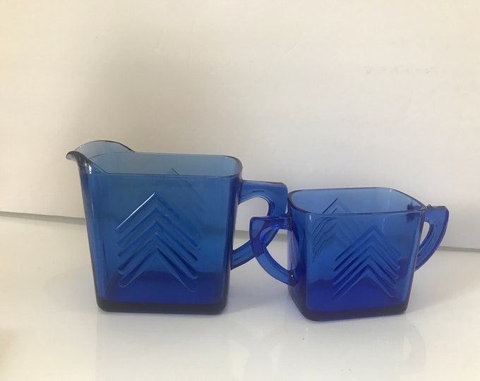 Sugar and Creamer Set, Hazel Atlas Chevron