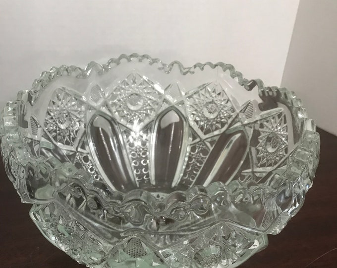 L E Smith Heritage  Quintec Hobstar Bowl/ Lead Crystal Bowl