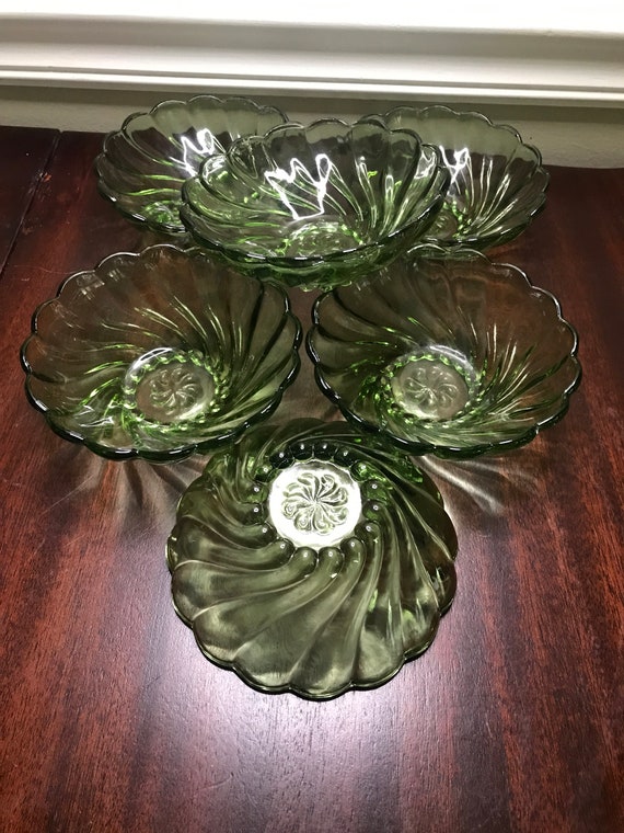 Hazel Atlas Green Koloniale Swirl Glasschalen - Set mit 6 Vintage Obstschalen
