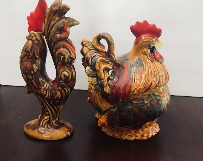 Vintage Roosters, Earth Tones, Red Comb, Cookie Jar, Tablescape, Hand Painted/ Atlantic Mold