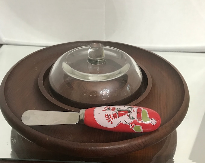 Vintage covered Pa’te’ Cheese Tray with a Canape Knife