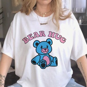Bear Hug Shirt, Y2K Shirt, 90s Nostalgia Clothes, Trendy Shirt, Retro Teddy Bear Shirt, Aesthetic Clothing, Preppy Oversized Tee