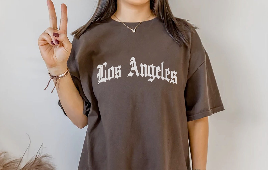 Los Angeles Shirt, Y2K Tee, California LA Shirts, 90s Nostalgia, 2000s Retro Fashion, Aesthetic Clothes, Preppy Apparel, Trendy Oversized - Etsy Los Angeles Shirt, Y2K Tee, California LA Shirts, 90s Nostalgia, 2000s Retro Fashion, Aesthetic Clothes, Preppy Apparel, Trendy Oversized - Etsy