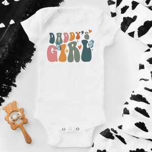 Daddy&#39;s Girl Baby Bodysuit, Baby Bodysuit, Baby Girl Outfit, Baby Girl Clothes, Baby Shower Gift, Baby Girl Gift, Baby Gifts, Newborn Outfit