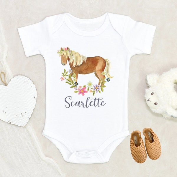 Horse Baby Bodysuit, Horse Baby Girl Outfit, Baby Bodysuit, Personalized Baby Girl Outfit, Baby Girl Clothes, Horse Baby Shower, Baby Gifts