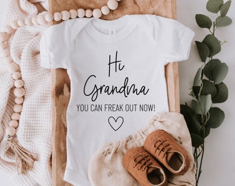 Hi Grandma Baby Bodysuit, Grandma Pregnancy Announcement, Grandma To Be Gift, Grandma Baby Bodysuit, Pregnancy Announcement, Baby Reveal