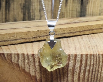 Yellow Citrine Pendant, Yellow Citrine Necklace, 925 Silver Pendant, Rough Citrine Pendant, Yellow Quartz Pendant, Crystal Pendant, Sale