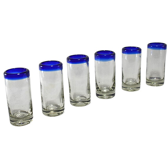Set 12 copas y vasos vidrio soplado México · Set of 12 Mexican glasses  (VENDIDOS) - Vintage & Chic
