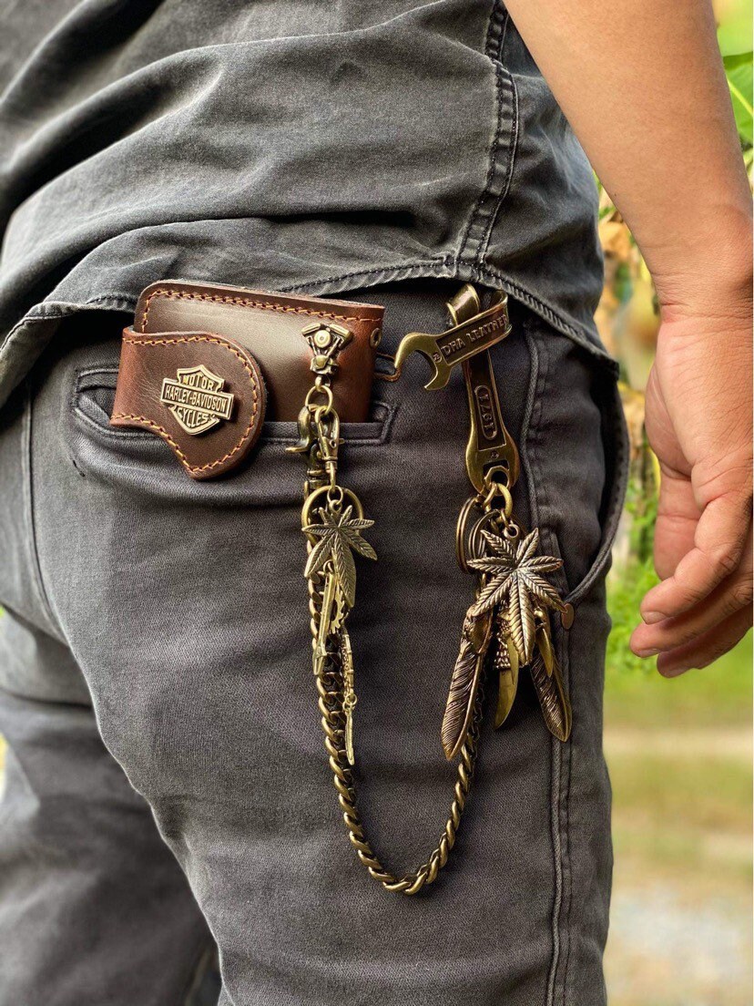 Cartera biker de cuero con cadena tonificada de latón y Etsy