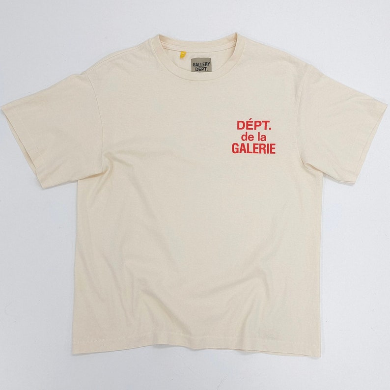 T-Shirt Cream - Red Logo - Streetwear Inspired 