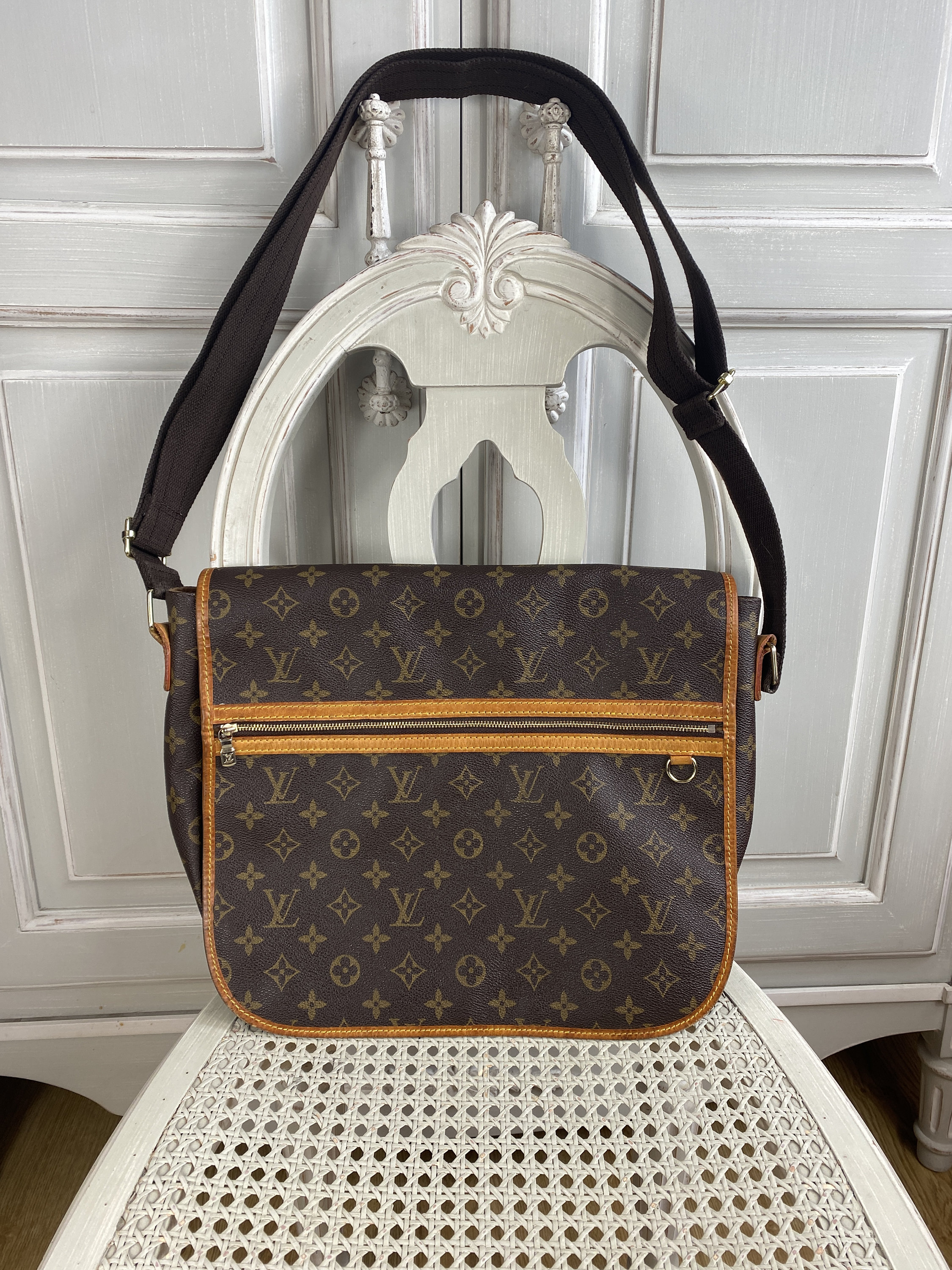 Original Louis Vuitton Messenger Bag Sling Bag Lv Men And Women Sling Bag Lv  Import  Shopee Malaysia