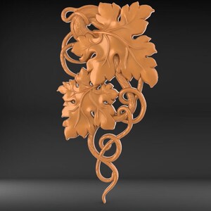 Pode incluir: Uma escultura de madeira decorativa de uma videira com folhas. A escultura &eacute; de cor castanho claro e tem um design detalhado.