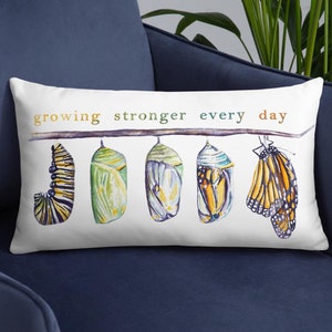 Almohada decorativa para terapeuta o consejero con metamorfosis de mariposa, crisálida de mariposa y oruga