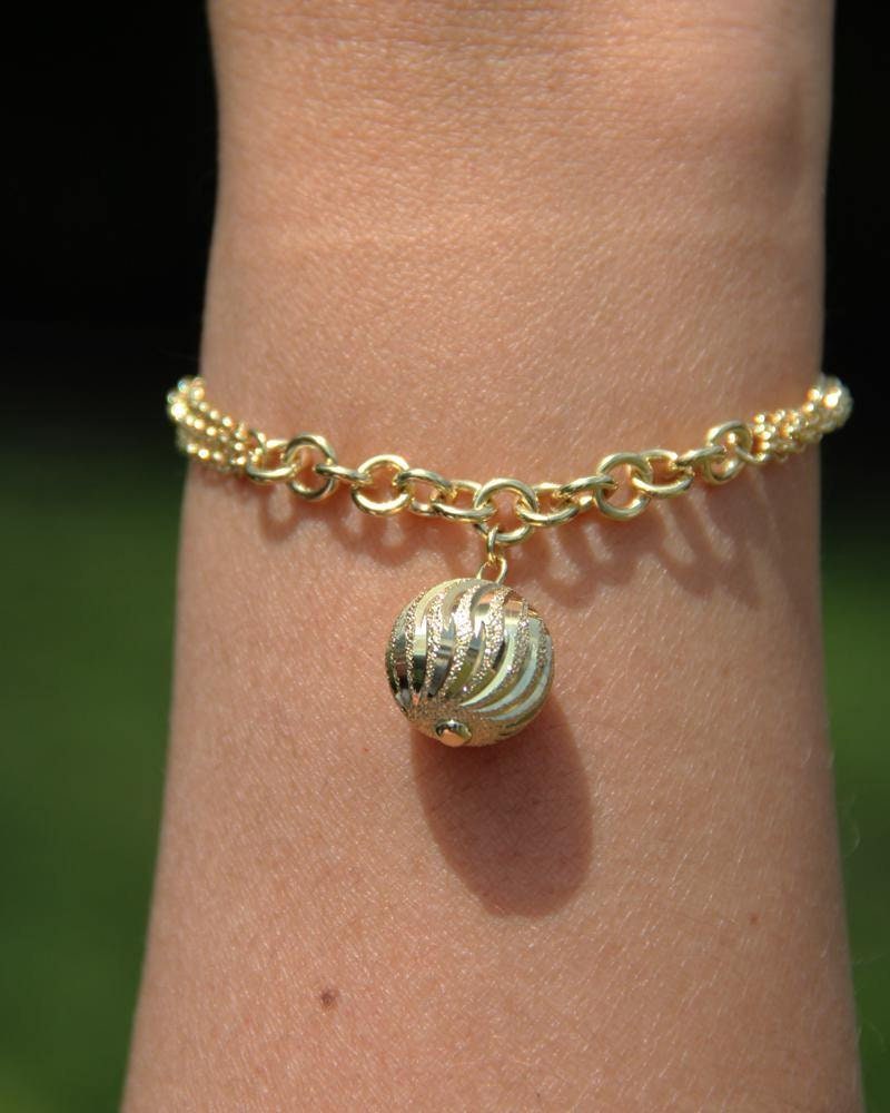 Cable Chain Bracelet With Crafted Ball Sphere in 18k Gold