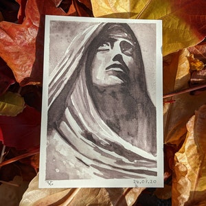 Cartão postal com impressão artística: Estátua de uma mulher