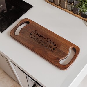 Mothers Day Gift, Custom Cutting Board, Personalized Cutting Board, Charcuterie Boards, Personalized Grandma, Mother Gift, Gift for Mom