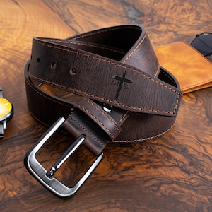 Valentine&#39;s Day Gift - Personalized Leather Belt for Him - Custom Engraved Men&#39;s Belt - Anniversary or Birthday Present for Boyfriend