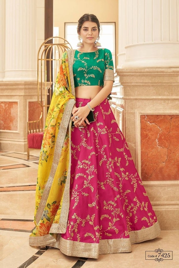 Hot ghagra choli hot sale