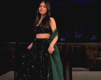 Green velvet Lehenga Choli for Women or girls Party wear And Wedding Wear Lengha Choli indian wedding outfit sangeet function wear lehengas