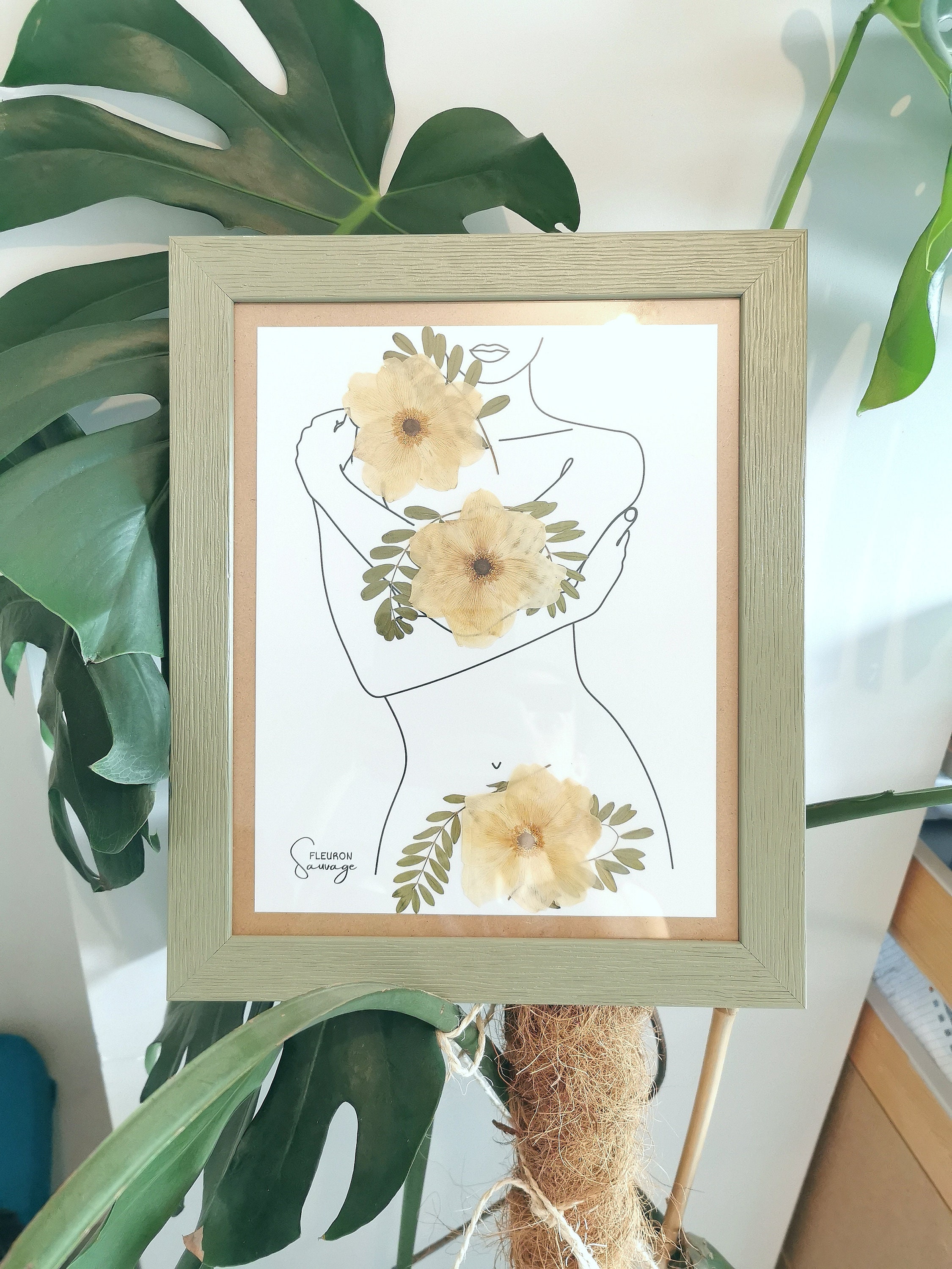 Cadre Vegetal/Herbier Portrait de Femme