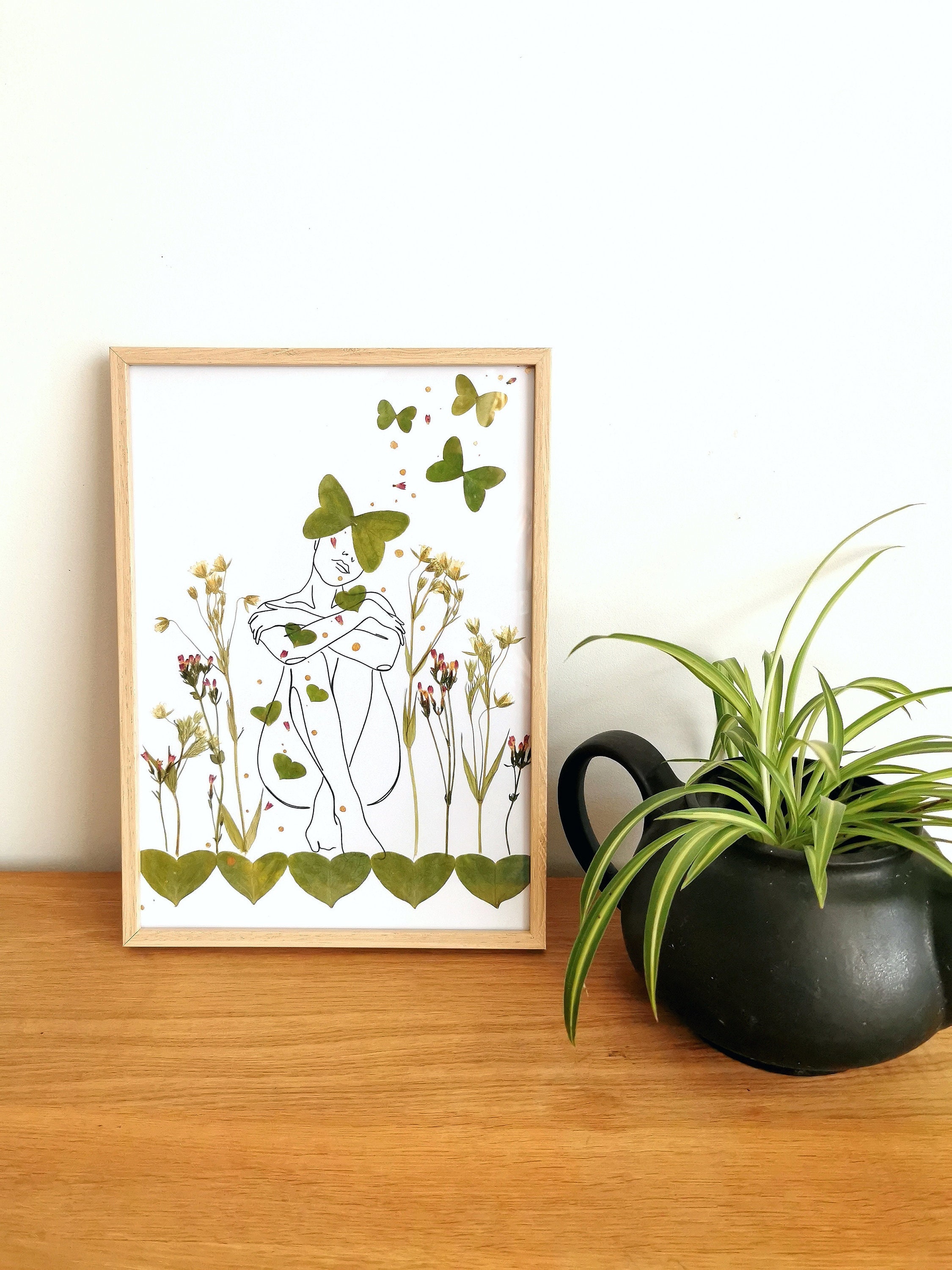 Herbier de Fleurs et Feuilles Pressées/Portrait Femme