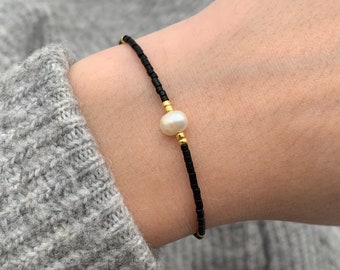 Damen Armband mit Perle | Strand Boho Frauen Mädchen Band | Sommer Freundschaftsarmband Geschenk Geburtstag