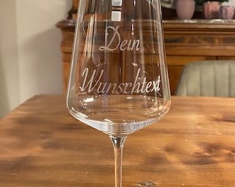 Glas mit Wunschgravur Rotweinglas, Weißweinglas, Sektglas,Biertulpe, Weizenglas, Glühweintasse, Latte Macchiato, Whisky Glas, Wasserglas