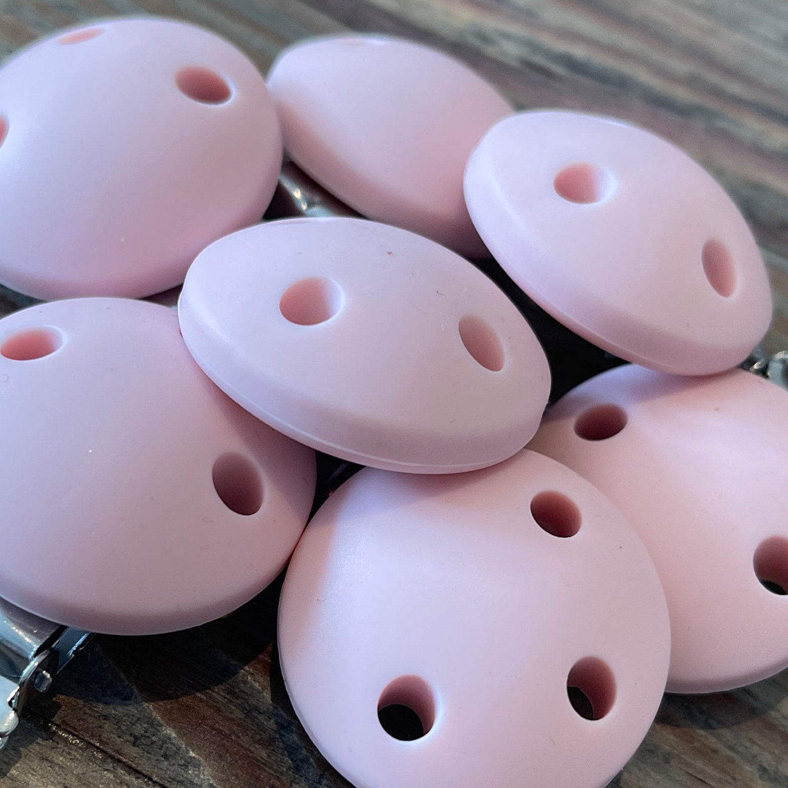 Plain Coloured Silicone Dummy Clips for All Your DIY Projects