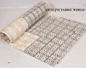 Edredón Kantha indio hecho a mano, colcha de algodón con estampado de bloques en beige y negro