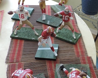 マクファーレン NFL マット・ハッセルベック vs. トロイ・ポラマル NFL