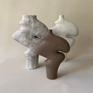 Contemporary brown ceramic sculpture - M33 sculptural vessel by Aysun Ay