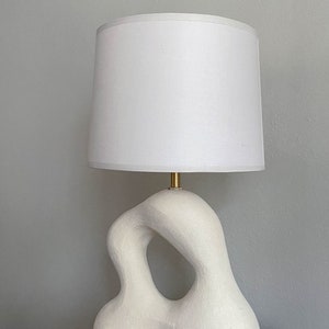 Absart Sculptural Ceramic Table Lamp for Home Decor image 2