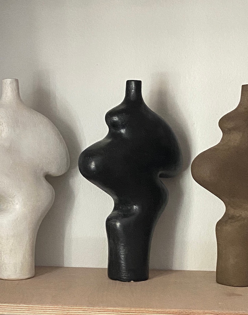 M33 Vase, Schwarze Keramik Vase Bild 7