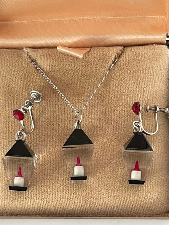 1940s LUCITE LANTERN JEWELRY Set, Earrings and Ne… - image 1