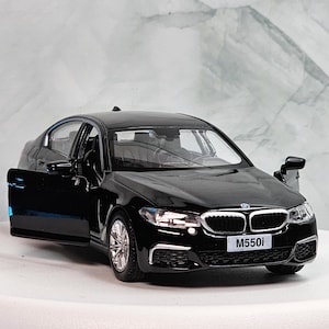 Personalised BMW M550i  1:36 Model Car – Custom Number Plates, Perfect Gift