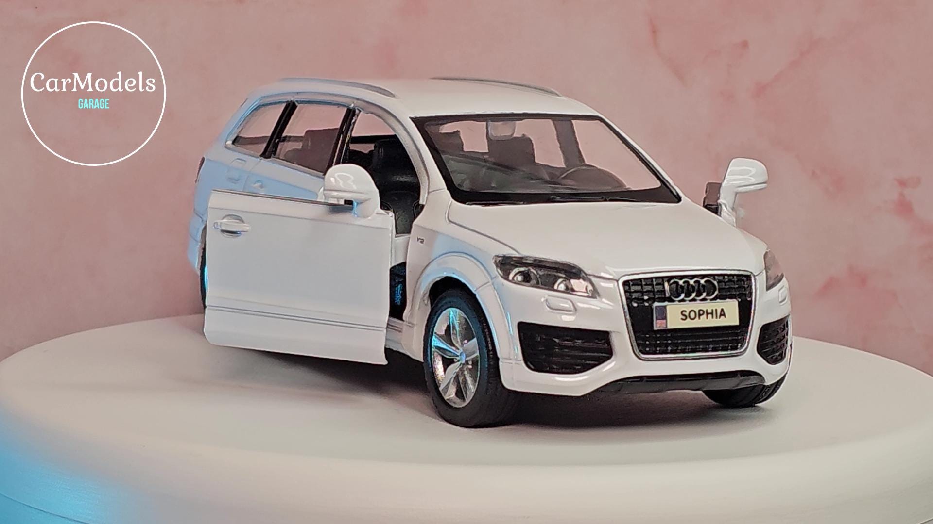 Audi Q7 Toy Car - Etsy