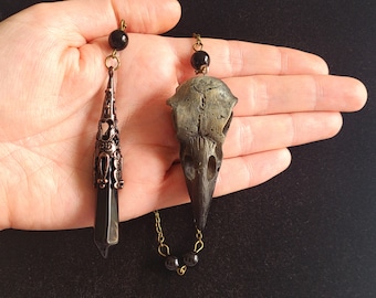 Raven skull pendulum made with black obsidian, Entity detection pendulum charged by a professional magnetizer, Raven pendulum