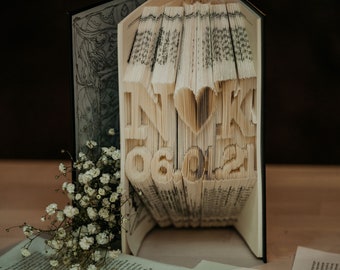 Custom Folded Book Art||Couple Initials and Date||Wedding Home Decor||Book Lovers & Readers Unique Gift||Bridal Present||Valentine's Day